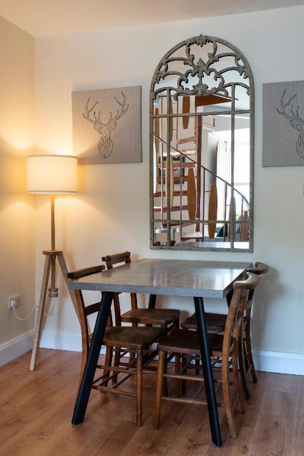 Kylemore House Boutique Apartments - Connemara Suite Dış mekan fotoğraf