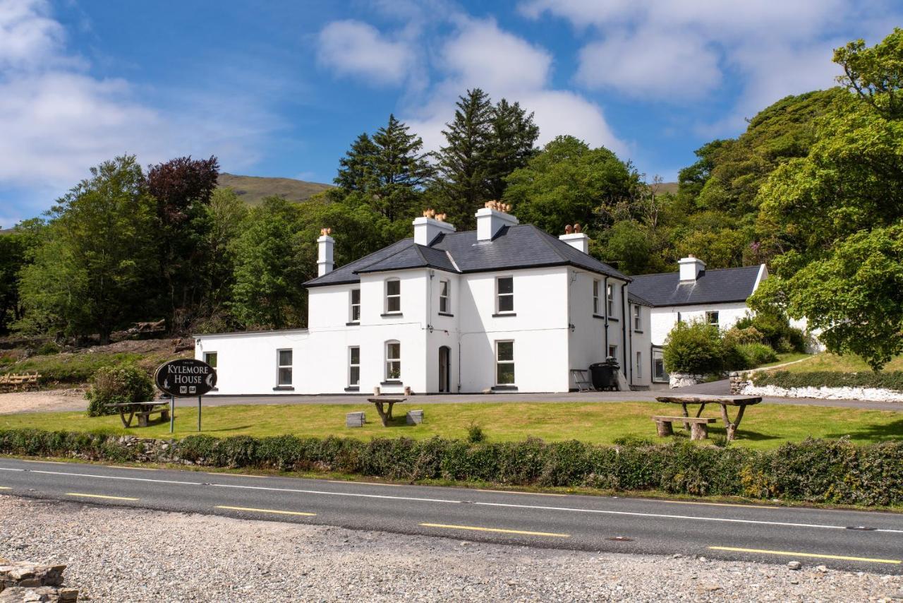 Kylemore House Boutique Apartments - Connemara Suite Dış mekan fotoğraf